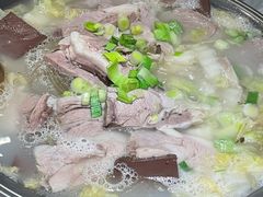 -蜜桃餐厅·伴山(湖滨商业街店)