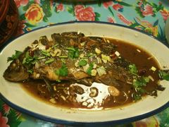 -闯关东东北农家菜(崂山石老人店)