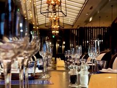 -卡佩罗意大利餐厅及酒吧Al Cappello Trattoria