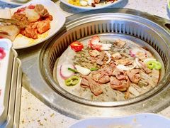 -佰烧海鲜烤肉火锅自助(世茂国际广场店)
