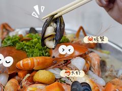 招牌海鲜骨煲-凤城康记饭店