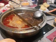 -一绪に寿喜烧(虹悦城店)