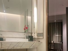 -上海世茂皇家艾美酒店