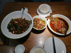 -费大厨辣椒炒肉(万家丽一店)