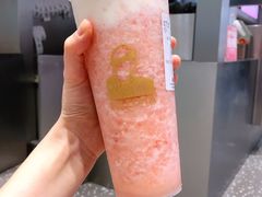 草莓桃子酪酪-LELECHA乐乐茶(新街口大洋店)