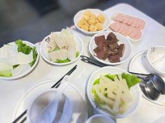 -德林酸菜鱼火锅(南丹店)