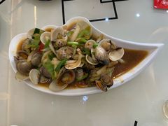 -覃记海鲜美食餐厅