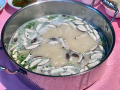 潮汕浓汤-行家海鲜火锅酒家(静安寺店)
