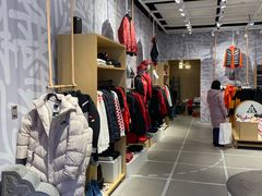 -NIKE KICKS LOUNGE体验店(北京新中关店)