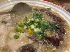 -闯关东东北农家菜(崂山石老人店)