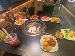 -梨花自助烤肉(西三旗万象汇黑金店)