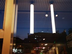 -麦当劳(展览路店)