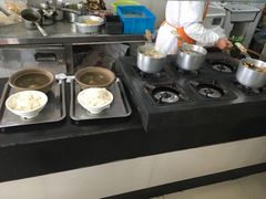 -老西白点心店
