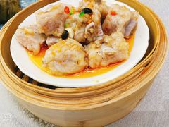 金蒜蒸排骨-汤臣·空中餐厅·严选粤菜(石湾世博广场店)