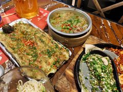 -何师烧烤Pro ·江湖川菜·小龙虾·精酿(太古里旗舰店)