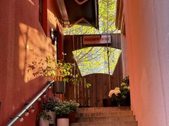 -SISTERS BAR RESTAURANT川意酒馆(嘉善老市H楼店)