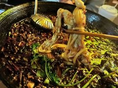 -鸿顺老铁锅美蛙鱼府(解放碑店)