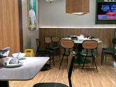-费大厨辣椒炒肉(高铁吾悦广场店)