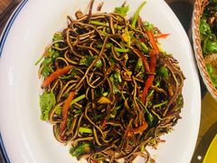 -自己人(九码头店)