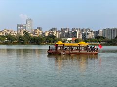 -星湖旅游景区七星岩