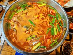 -快活林酸汤鱼鲜品火锅店(甲秀楼店)