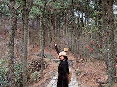-罗田薄刀峰风景区