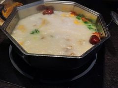 -新草堂锅物料理(泉城路店)