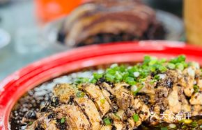 Yidong Lao Chujiang Special Spicy Chicken