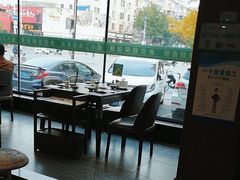 -江小渔鲜鱼火锅(西二道街店)
