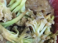 清炒菜花-咱家王新国把子肉(县东巷店)