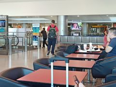 -胡志明新山一国际机场