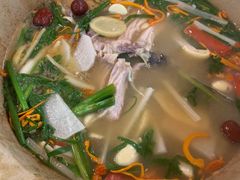 -抚仙湖生态石锅鱼野生菌(告庄店)