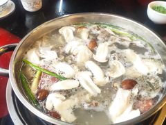 -老石黑山羊毛驴肉火锅(金凯广场店)