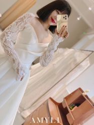 -艾米丽婚纱礼服