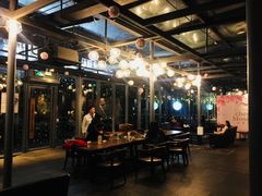 大堂-星巴克(西湖天地店)