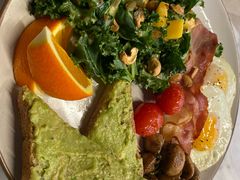 牛油果能量早午餐-VESH COFFEE(定西路店)