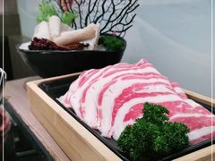 -湊湊火锅·茶憩(打浦桥日月光店)