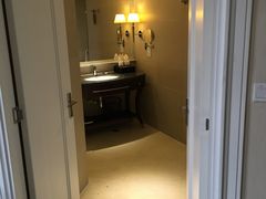 -武汉汉口火车站东方建国大酒店