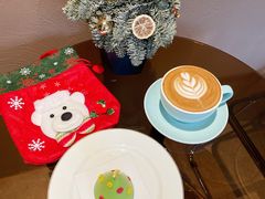 -Fridi Patisserie Cafe