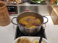 -百品聚旋转火锅(号外店)
