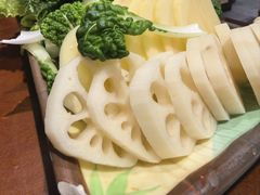 -菌之家·专业纯野生菌火锅·特色炒菌
