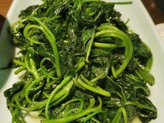 -有红鸡毛店·川菜(建设路店)