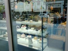 门面-多乐之日(田林东路店)