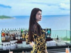 -瑰丽酒店·海吧·天际下午茶·现场DJ·天台酒吧
