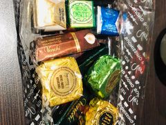 -VENCHI 闻绮(北京国贸商城店)