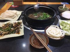 -怪难吃·乐山跷脚牛肉(新牌坊店)