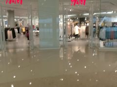 -H&M(华润万象城店)