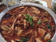 -溢心园香河肉饼总店