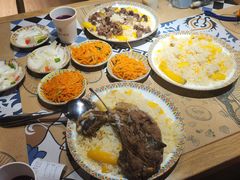 -哈密瓜抓饭(四平路店)