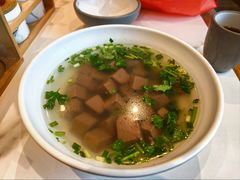 -馋三尺蟹粉小笼(人民广场店)